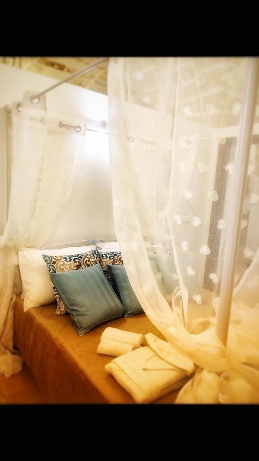 Bed and Breakfast N&M Dimora Carrieri Luxury Монополи Экстерьер фото