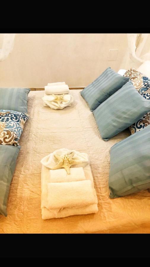 Bed and Breakfast N&M Dimora Carrieri Luxury Монополи Экстерьер фото