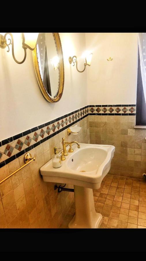 Bed and Breakfast N&M Dimora Carrieri Luxury Монополи Экстерьер фото